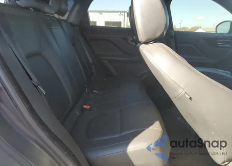 2019 Jaguar F-Pace Premium из США, поврежденный, VIN SADCJ2FXXKA602321